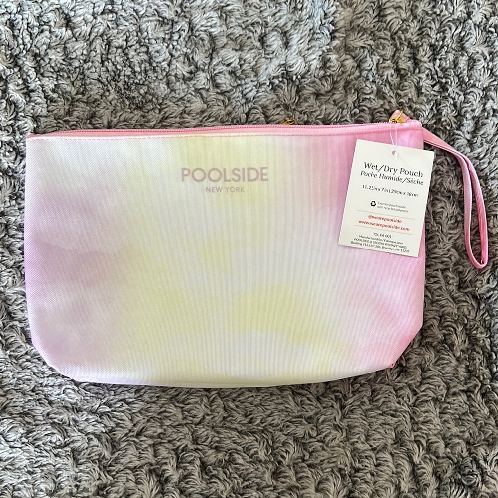 NWT Poolside Water Resistant Pouch